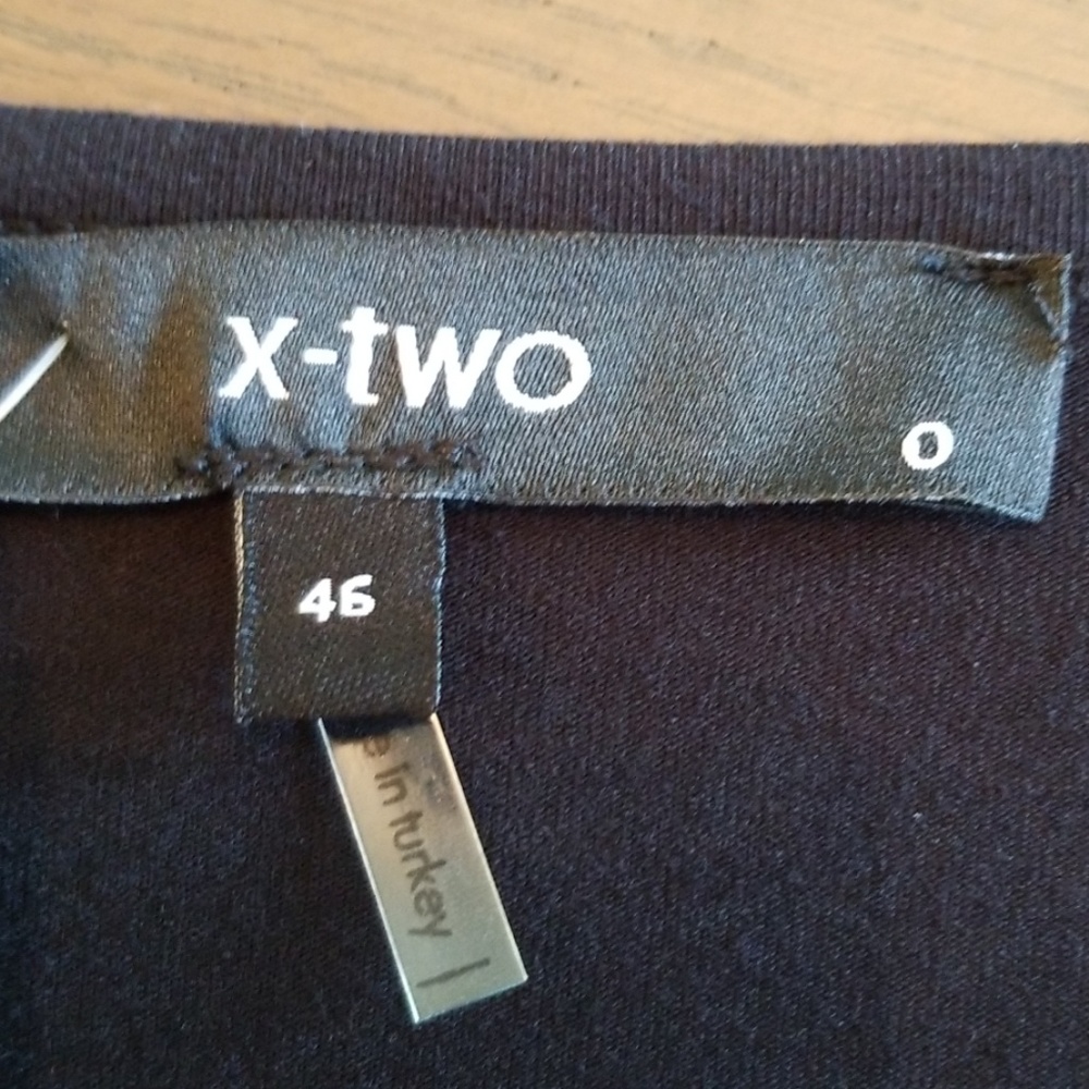 Top - Picture 3 of 7